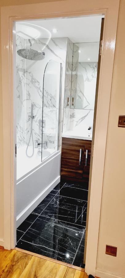 Double King Suite, Canary Wharf Waterfront London Ngoại thất bức ảnh