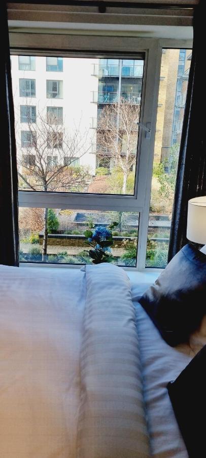 Double King Suite, Canary Wharf Waterfront London Ngoại thất bức ảnh