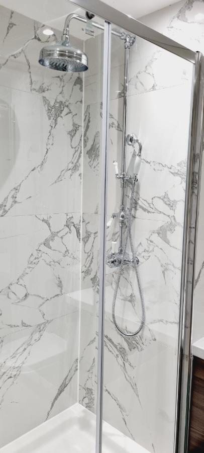 Double King Suite, Canary Wharf Waterfront London Ngoại thất bức ảnh