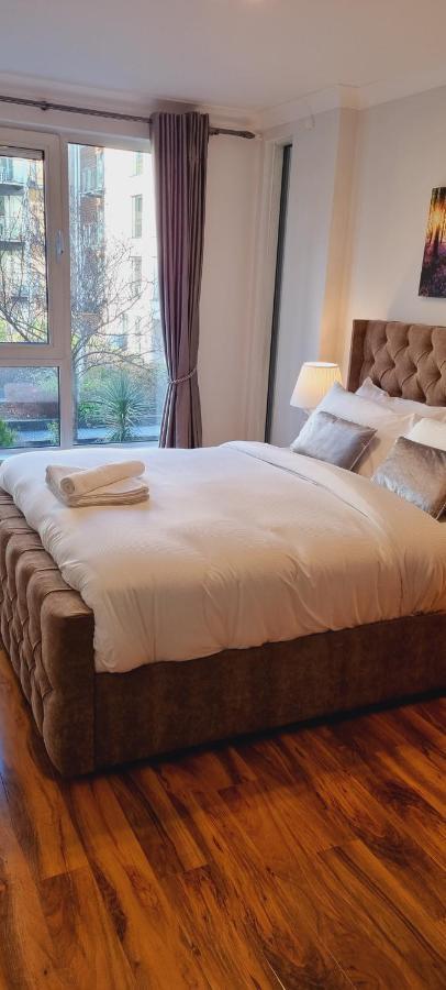 Double King Suite, Canary Wharf Waterfront London Ngoại thất bức ảnh