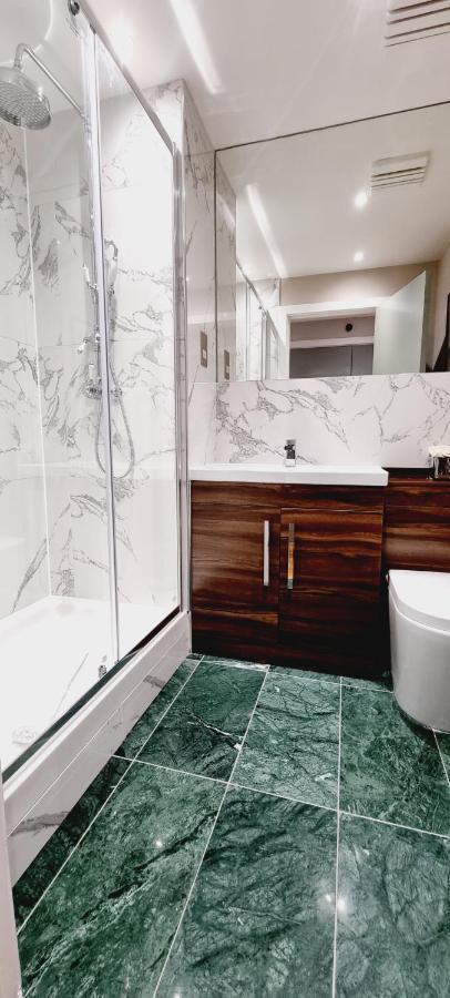 Double King Suite, Canary Wharf Waterfront London Ngoại thất bức ảnh