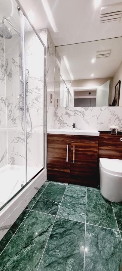 Double King Suite, Canary Wharf Waterfront London Ngoại thất bức ảnh