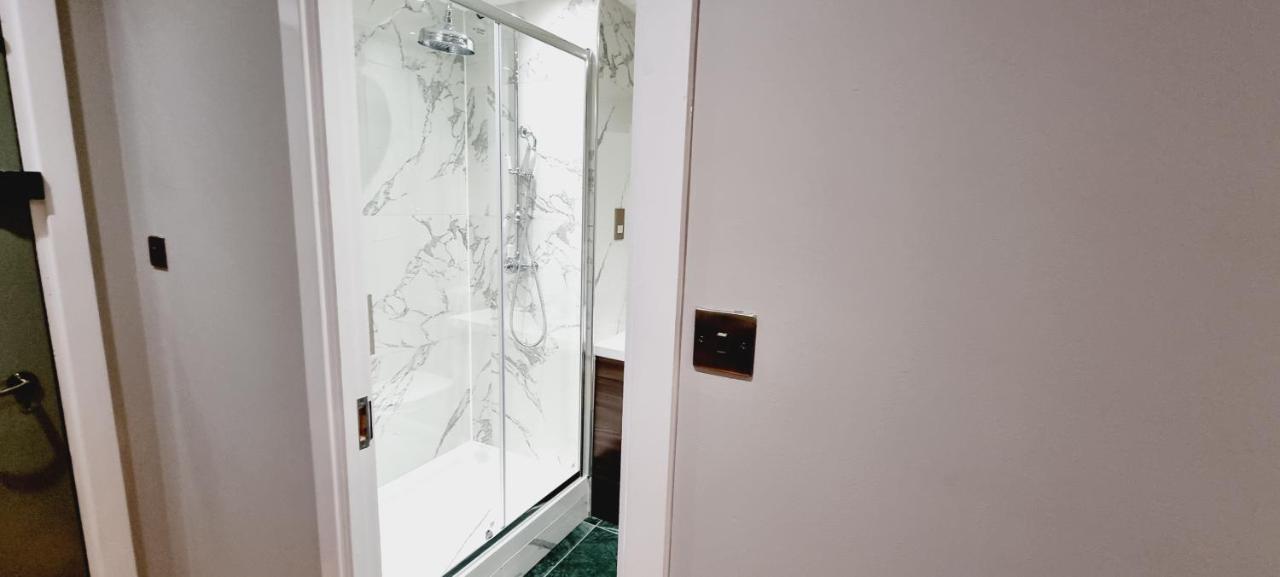Double King Suite, Canary Wharf Waterfront London Ngoại thất bức ảnh