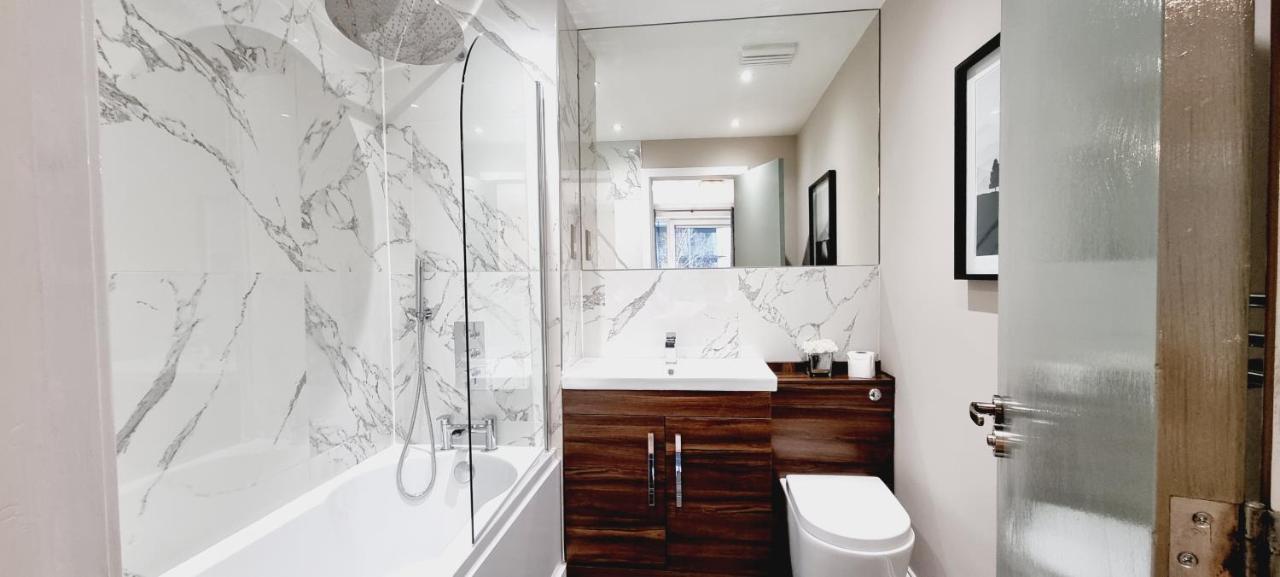 Double King Suite, Canary Wharf Waterfront London Ngoại thất bức ảnh