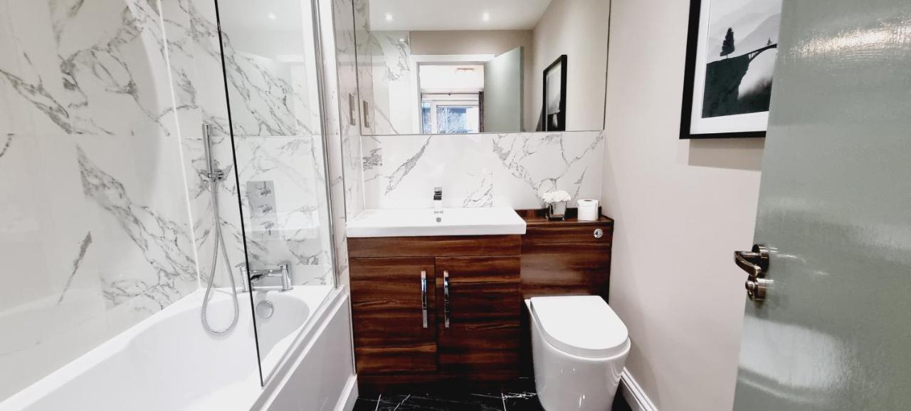 Double King Suite, Canary Wharf Waterfront London Ngoại thất bức ảnh